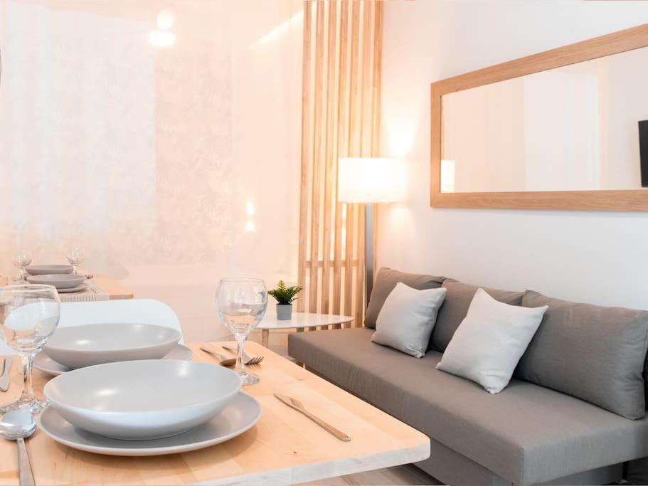 Acogedor Estudio En Triana Con Jacuzzi Y Wifi Sevilla Exteriér fotografie