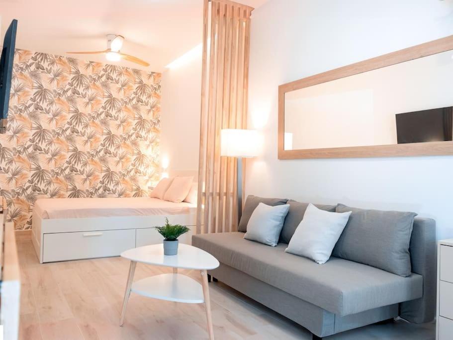 Acogedor Estudio En Triana Con Jacuzzi Y Wifi Sevilla Exteriér fotografie